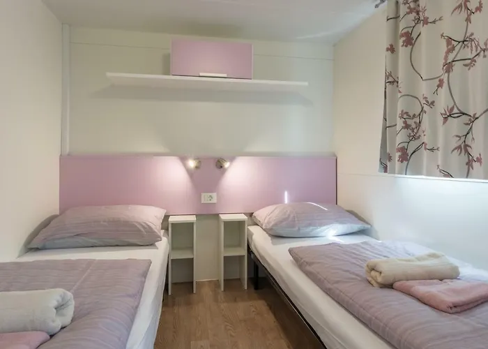Mendula I - Mobile Biograd na Moru