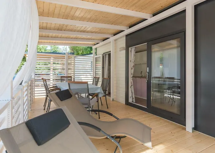 Πάρκο διακοπών Mendula I - Mobile Biograd Na Moru